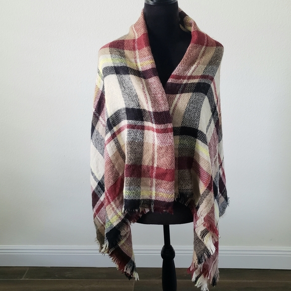 Boutique Accessories - NEW Fall Large Plaid Raw Edge Wrap Scarf